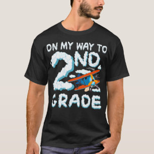 Op weg naar tweede klas vliegtuig van de tweede kl t-shirt
