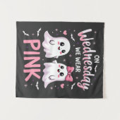 Op woensdag Draag we roze spookachtige Halloween s Wandkleed (Voorkant (horizontaal))
