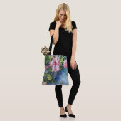 Op zoek naar roze tote bag (Op model)