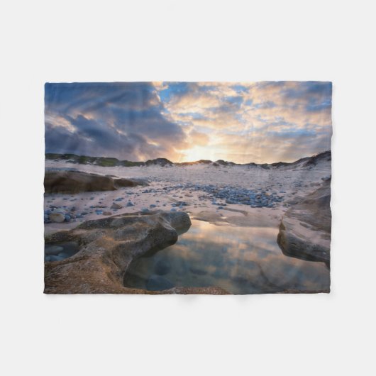 Op zonsondergang in een puddle fleece deken (Voorkant (Horizontaal))