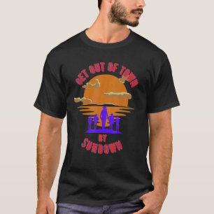 Op zonsondergang uit het T-shirt