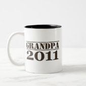 Opa 2011 tweekleurige koffiemok (Links)