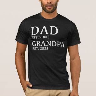 Opa heeft Est gepersonaliseerd. gewoontejaren T-shirt