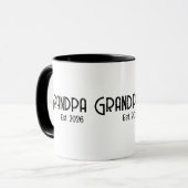 Opa heeft Grunge-tekst opgericht est. jaar twee to Mok (Voorkant links)