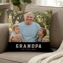 Opa heeft moderne, vette witte foto opgericht