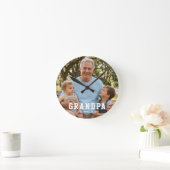 Opa heeft moderne, vette witte foto opgericht ronde klok (Huis)