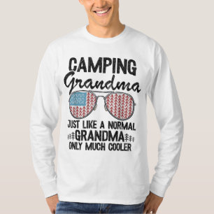 Opa kamperen net als een normale opa alleen Mu T-shirt