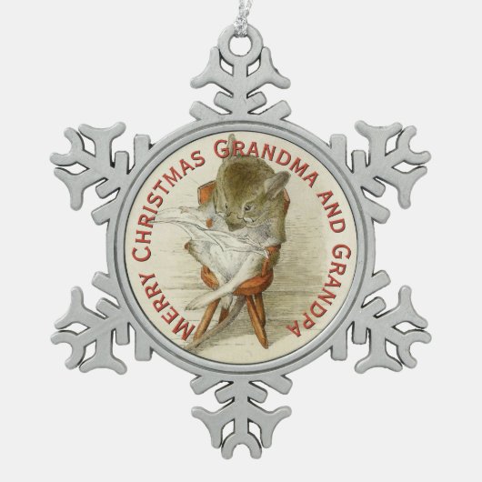 Opa Mouse Een krant lezen Tin Sneeuwvlok Ornament (Voorkant)