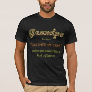 Opa Omdat Kompanjon In De Misdaad Grappig Camo T-shirt