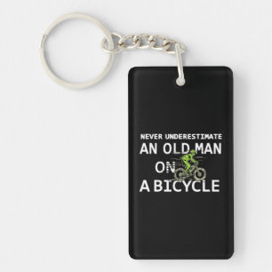 Opa onderschat nooit oud Man fietsfiets Sleutelhanger