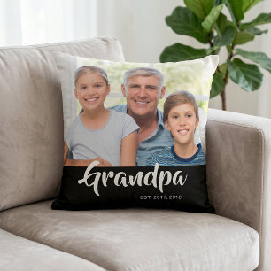 Opa Oprichtte Zwarte Moderne Script Foto Kussen