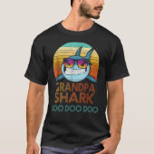 Opa Shark T-Shirt. Doo Doo Doo T-shirt. T-shirt (Voorkant)