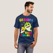 Opa van de Baby haaiendag opa haai T-shirt (Voorkant volledig)