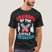 Opa van de kleine Firecracker op 4 juli T-shirt (Voorkant)