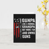 Opa zoals een normale opa maar leuker en bezit kaart (Gele Bloem)