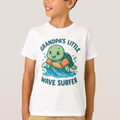 Opa's Little Wave Surfer Schattigee Schildpad T-shirt (Voorkant)