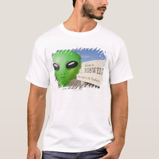 Opblaasbare buitenaardse met Welkom bij Roswell-si T-shirt (Voorkant)