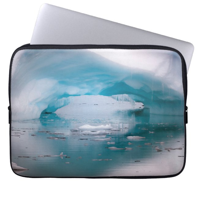 Open Arch Iceberg | Antarctica Laptop Sleeve (Voorkant)