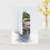 Open deur en tuin verjaardag kaart (Gele Bloem)