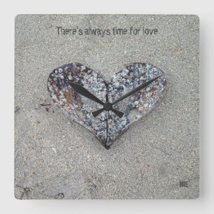 Open Heart Shell Clock Vierkante Klok