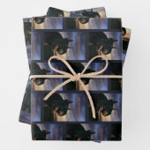 Open If You Dare. Big, black dog Inpakpapier Vel (In situ)