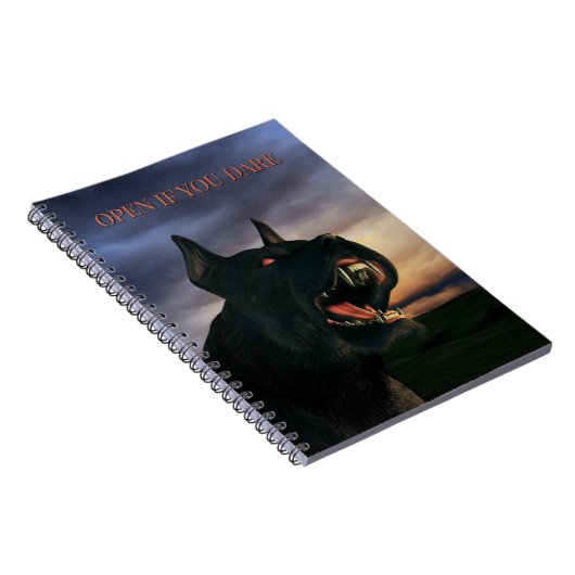 Open If You Dare. Big, black dog Notitieboek (Rechterzijde)