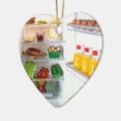 Open koelkast gevuld met voedsel keramisch ornament (Links)