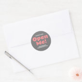 OPEN ME Bedrijfsnaam Website roze grijs Ronde Sticker (Envelop)