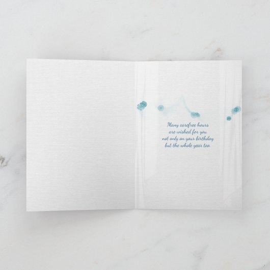 Open raam en strandstoel scène verjaardag kaart (Binnen)