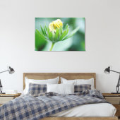 Openende Bloem Van de Kegel Bloem Canvas Afdruk (Insitu (Slaapkamer))
