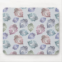 Opengewerkte bladeren op een lichtgrijze achtergro