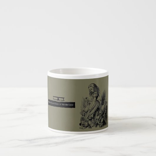 Operation Alice in Wonderland Alice im Wunderland Espresso Kop (Voorkant)
