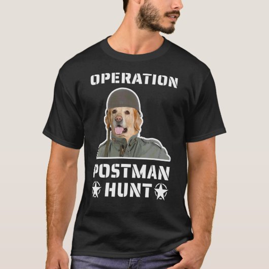 Operation Post Man Hunt Soldier Golder Retriever D T-shirt (Voorkant)