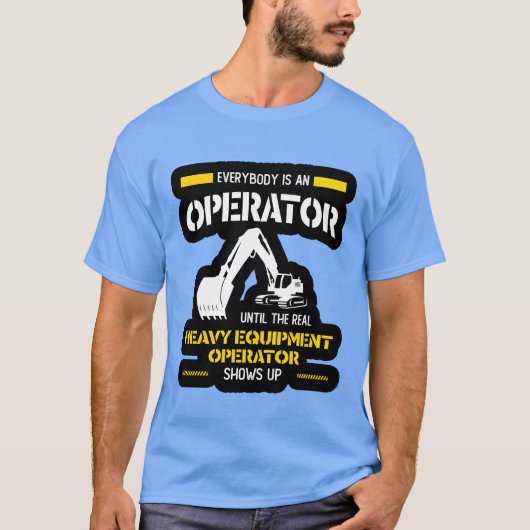 Operator zware apparatuur operator komt familie me t-shirt (Voorkant)