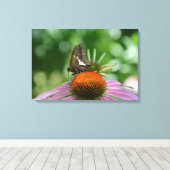 OPGAANDE LINNEN GEWRAPTE PRINT (Insitu (Houten vloer))
