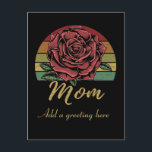 Opgedirkte Retro Zonsondergang Rode Roos Moeder Briefkaart<br><div class="desc">Stuur deze postkaart in vintage-stijl met je eigen persoonlijke bericht op de voor- en achterkant. Kenmerkend is de klassieke rode roos voor een achtergrond van een opgedirkte retro zonsondergang en het woord "Moeder" in gouden letters.</div>