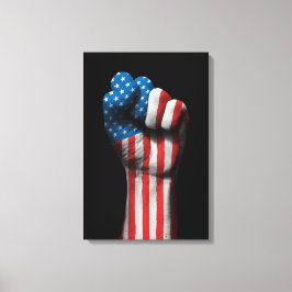 Opgeheven gebalde vuist met Amerikaanse vlag Canvas Afdruk