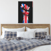 Opgeheven gebalde vuist met Union Jack Flag Canvas Afdruk (Insitu (Slaapkamer))