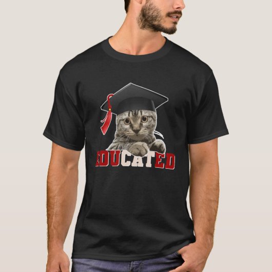 Opgeleide kat in de kast van de Graduatie Funny Af T-shirt (Voorkant)