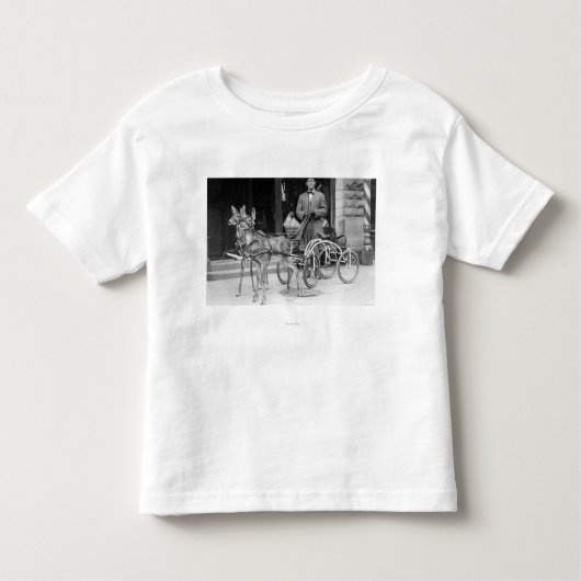 Opgeleide verdier, geërfd met een opgerold hok op  kinder shirts (Voorkant)