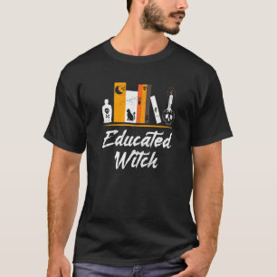 Opgeleide Witch Spooky Book Shelf Halloween Skull T-shirt