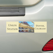 Opgelost Westside van Union Station, Denver, CO Bumpersticker (Op auto)