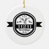 Opgericht in 11211 Brooklyn Keramisch Ornament (Achterkant)