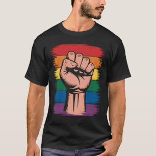 Opgerichte Vuist Trots Regenboog LGBTQ Steun Recht T-shirt