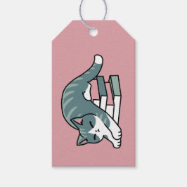 Opgerold met een boek en een kat - Gezellig Katten Cadeaulabel