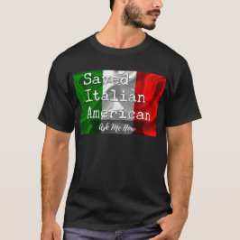 Opgeslagen Italiaans-Amerikaan in zwart-wit T-shirt