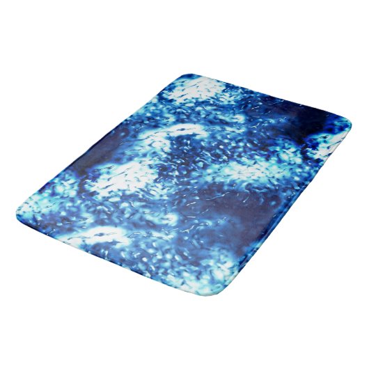 Opgeslagen opzichblauw ziet er uit als gevorst gla badmat (Gekanteld)