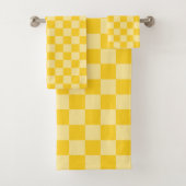 Opgewekt Geel Geruit Patroon Bad Handdoek (Insitu)