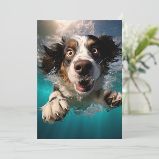 Opgewonden hond zwemmen onder water ontwerp kaart (Staand voorkant)