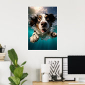 Opgewonden hond zwemmen onder water ontwerp poster (Thuiskantoor)